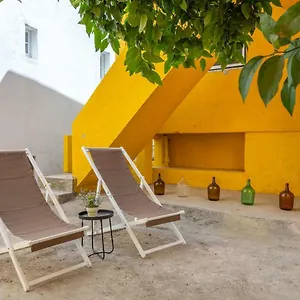 Bright & Spacious With Orange Tree Patio, By Timecooler Lisboa